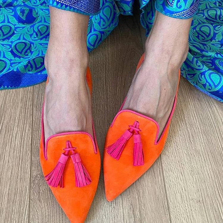 LOAFER WITH ELEGANT TASSELS