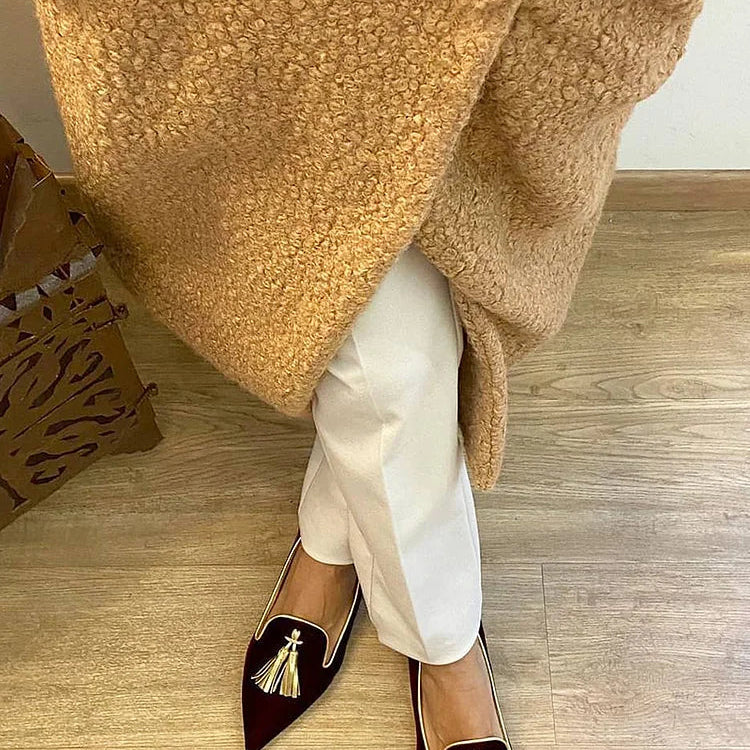 LOAFER WITH ELEGANT TASSELS