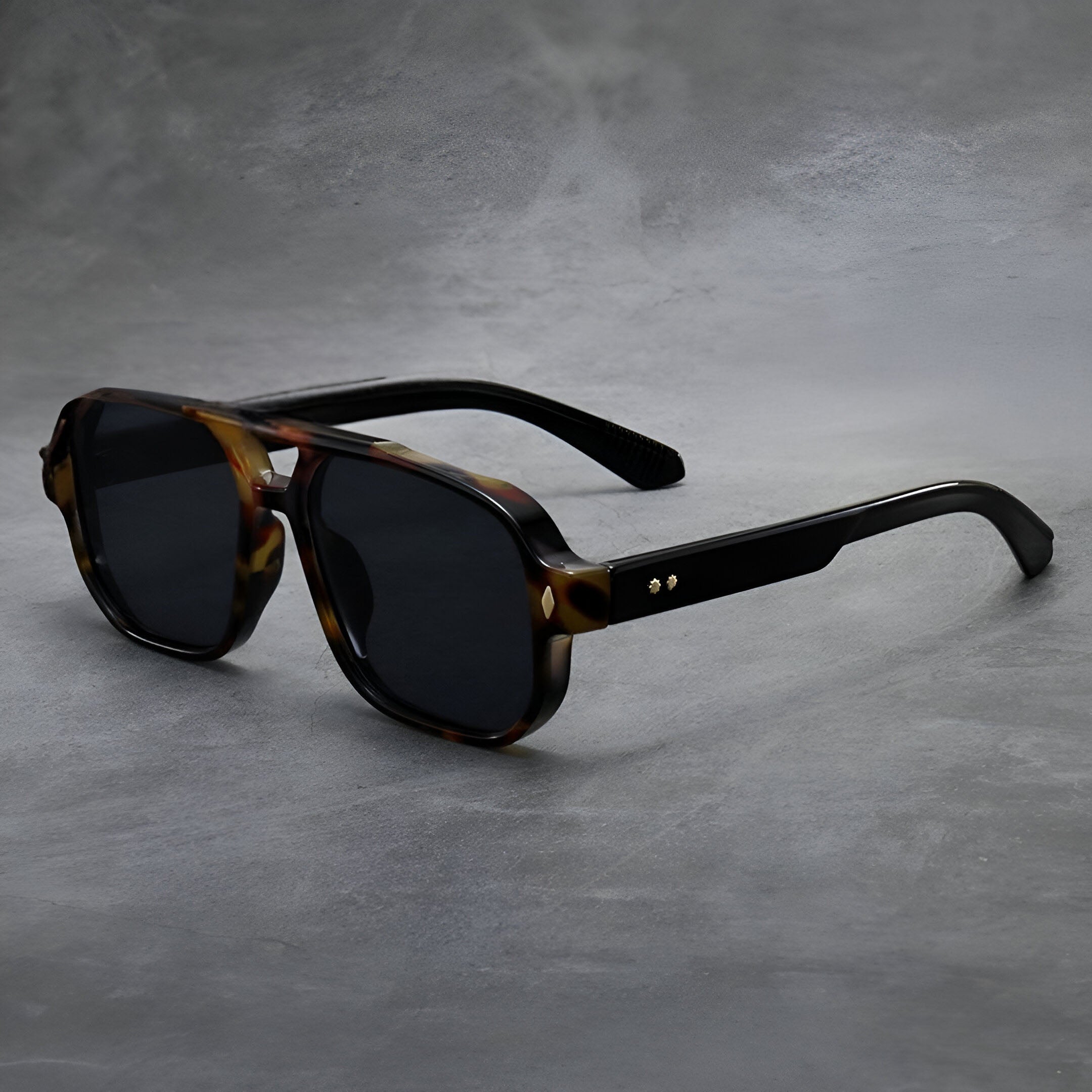 Luciano Retro Aviator Sunglasses