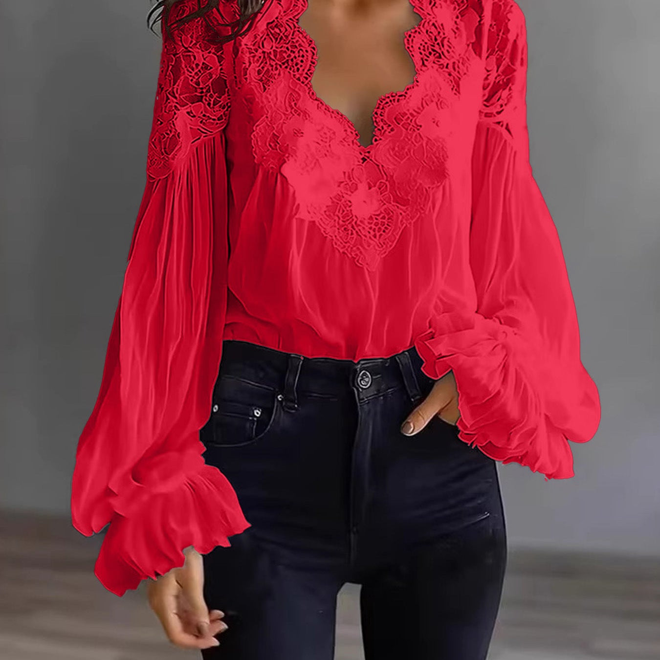Grace | Floral Lace Scallop Neck Lantern Sleeve Blouse