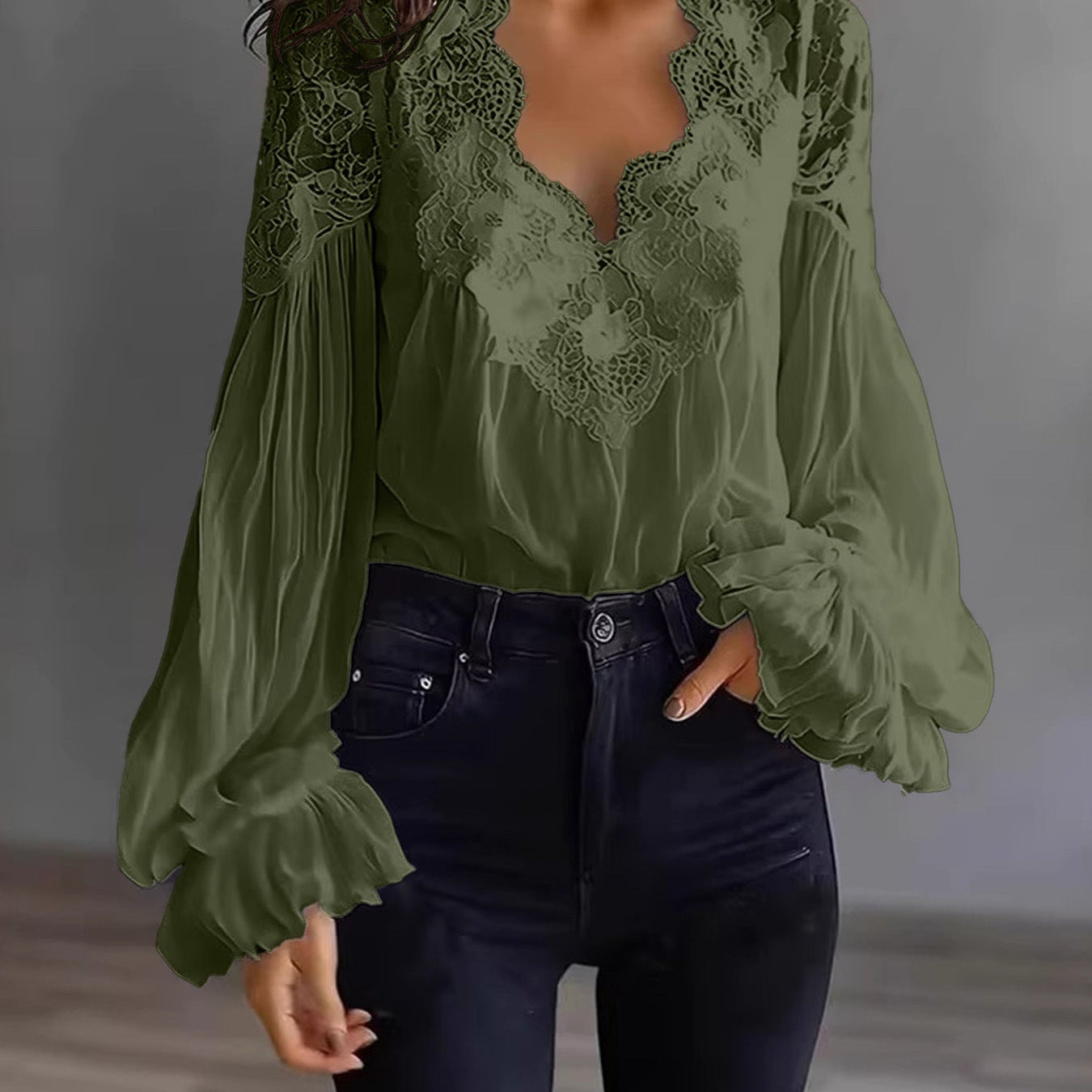 Grace | Floral Lace Scallop Neck Lantern Sleeve Blouse